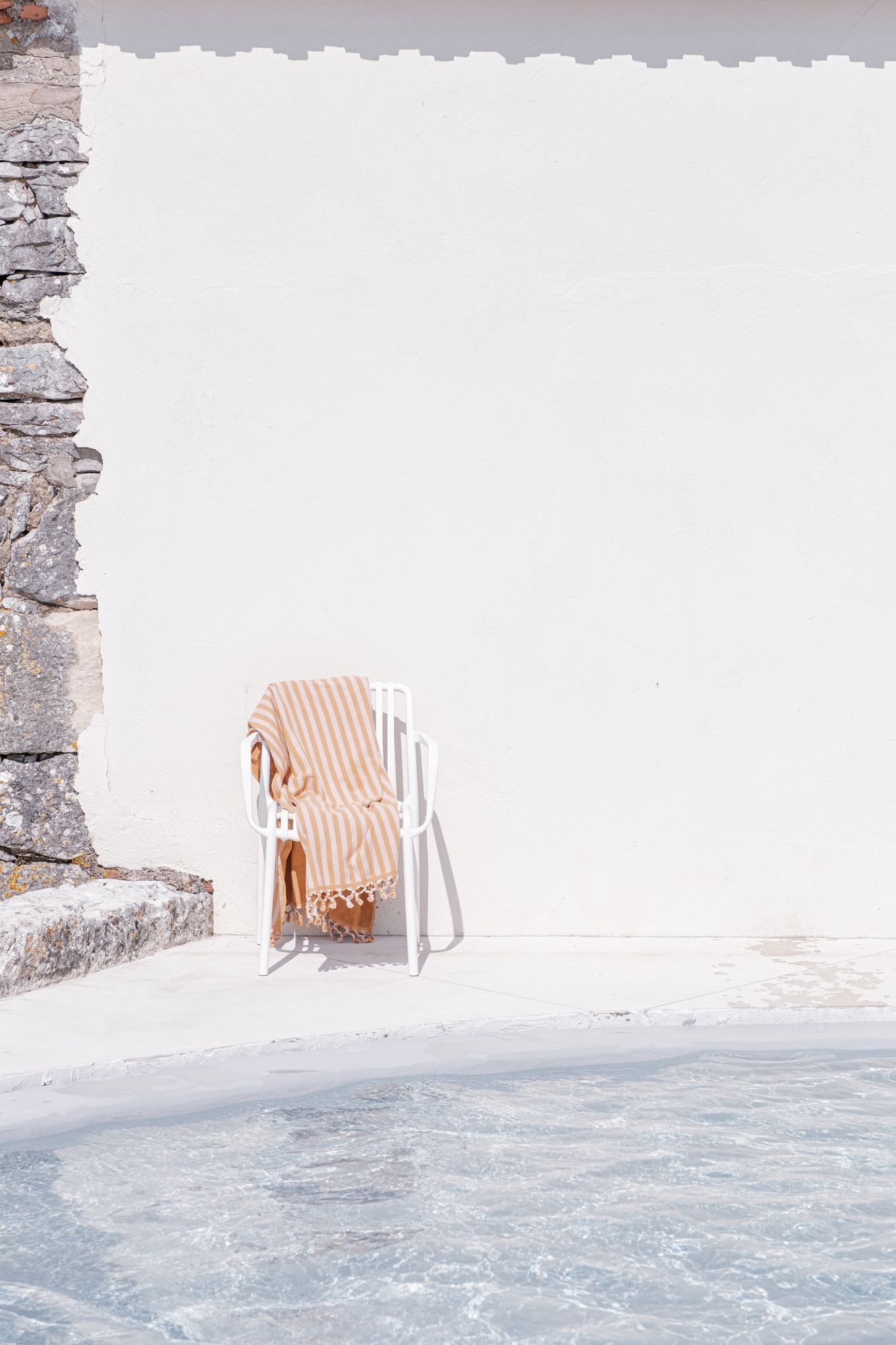 Pool detail